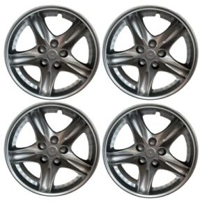 , en , 5 Sentra Con Rines Deportivos